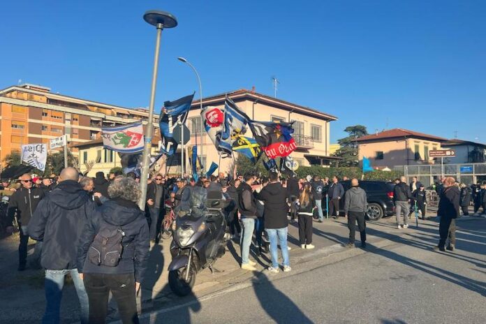 Pisa ultras Wanderers