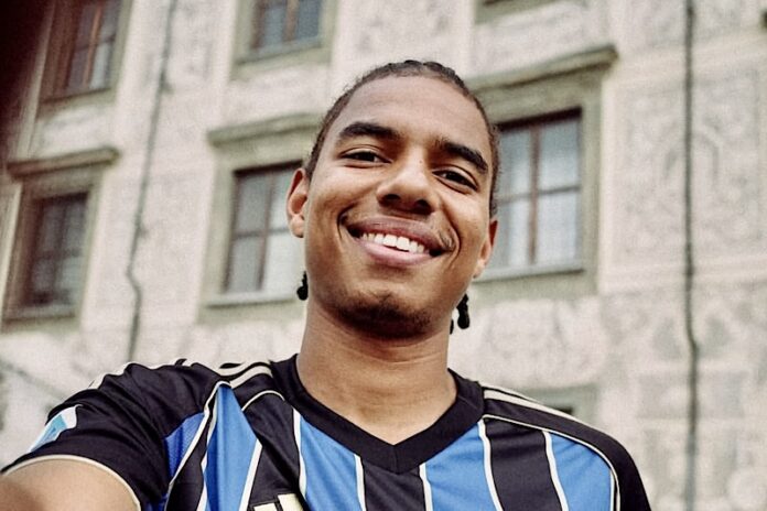 Calvin Stengs, foto IG: Pisa Sporting Club