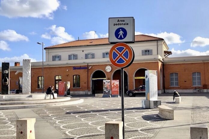 stazione pontedera
