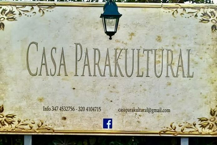 Casa Parakultural
