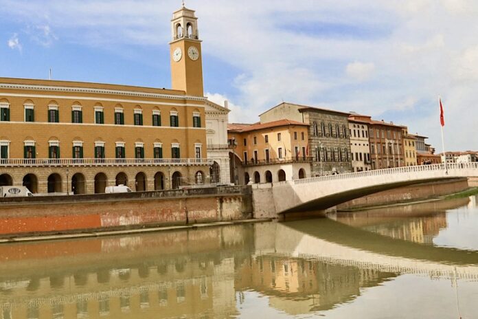 lungarno pisa