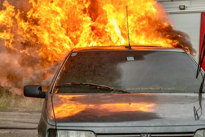 incendio auto